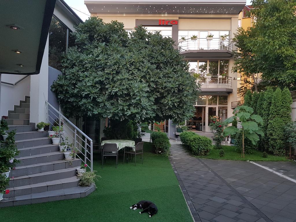 Lira Inn Ni Exterior foto
